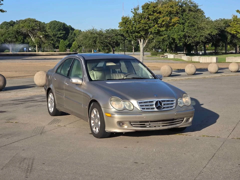 2005 Mercedes-Benz W203 C-Class - Image 2 of 7