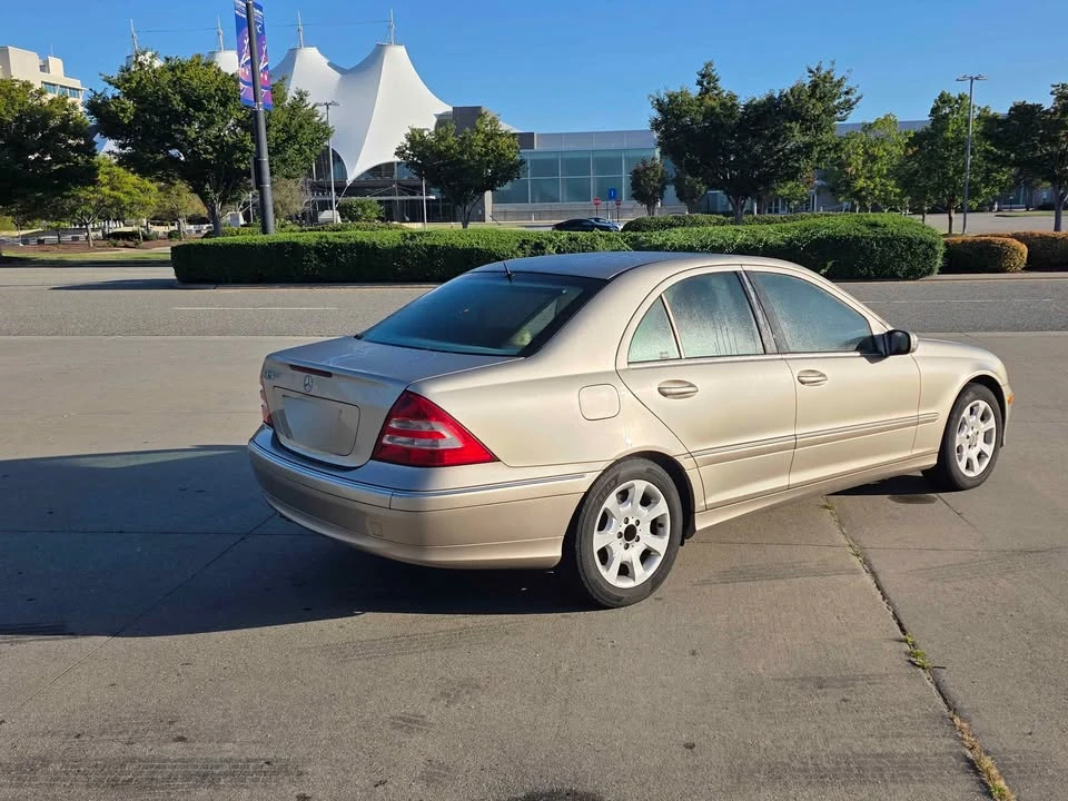 2005 Mercedes-Benz W203 C-Class - Image 3 of 7