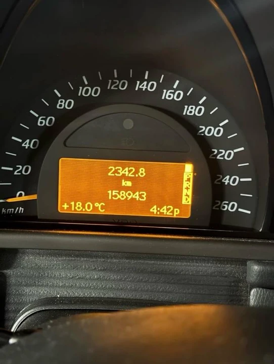 2003 Mercedes-Benz W203 C-Class - Image 8 of 8