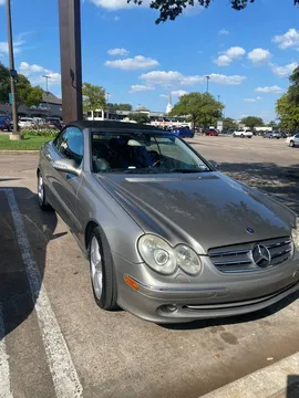2005 Mercedes-Benz CLK 320