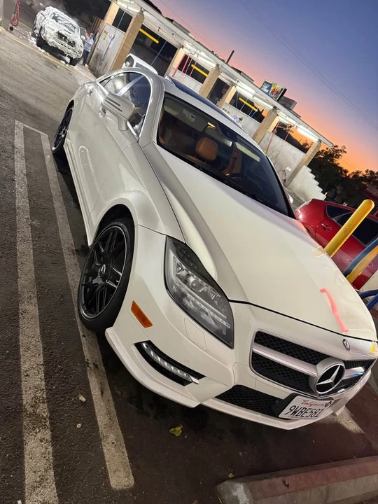 Mercedes-Benz C218 CLS-Class - Image 5 of 10