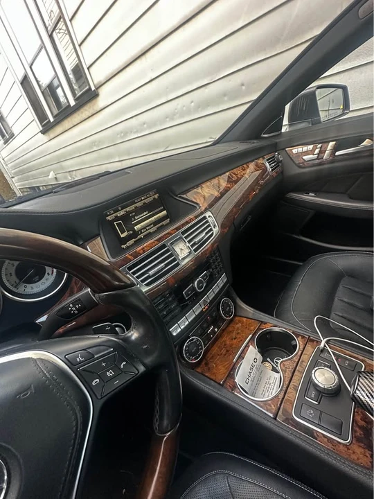 2014 Mercedes-Benz C218 CLS-Class - Image 8 of 12