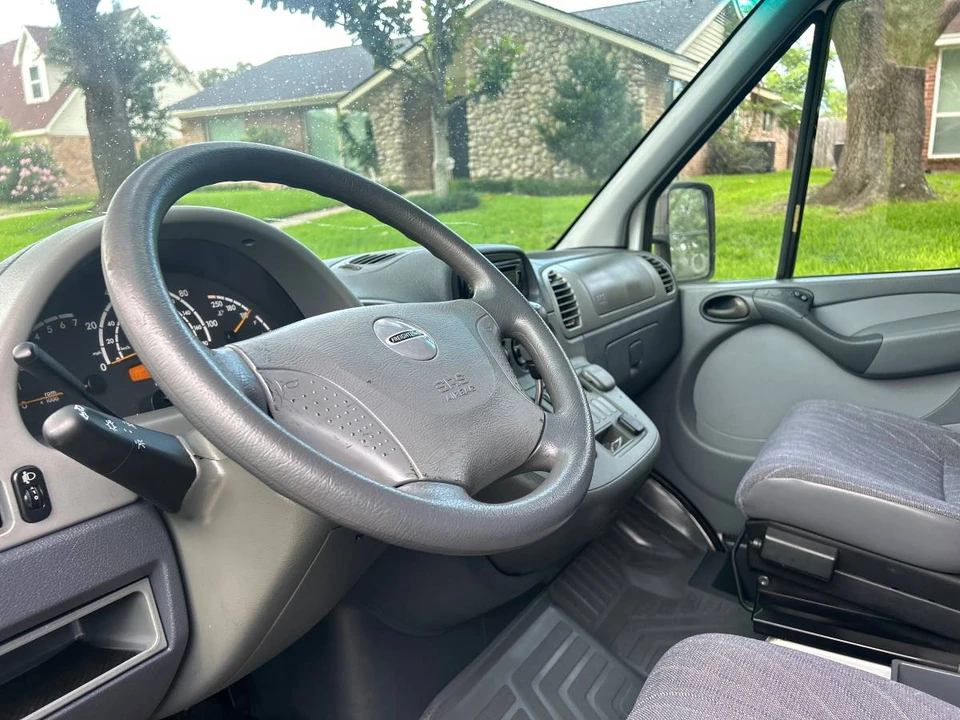 2003 Mercedes-Benz T1N Sprinter - Image 7 of 24