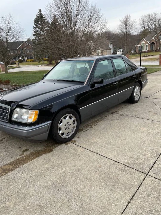 1995 Mercedes-Benz W124 E-Class - Image 7 of 21