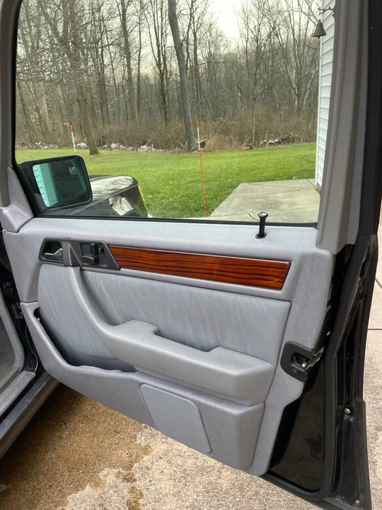 1995 Mercedes-Benz W124 E-Class - Image 16 of 21