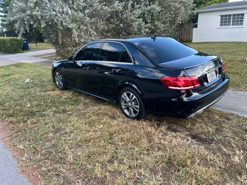 2016 Mercedes-Benz W212 E-Class - Image 23 of 24