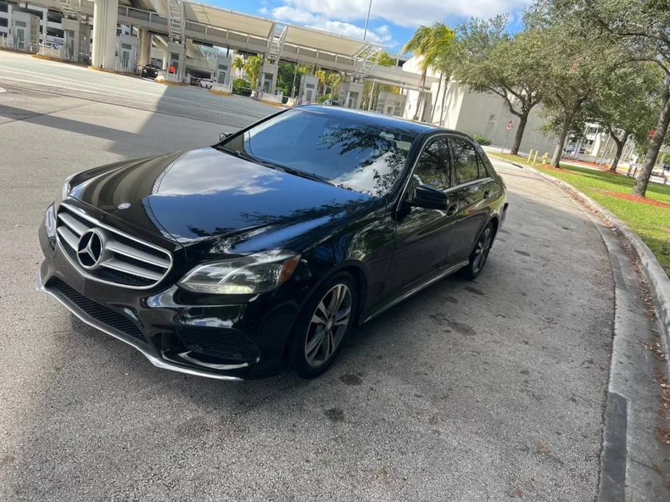 2016 Mercedes-Benz W212 E-Class - Image 16 of 24
