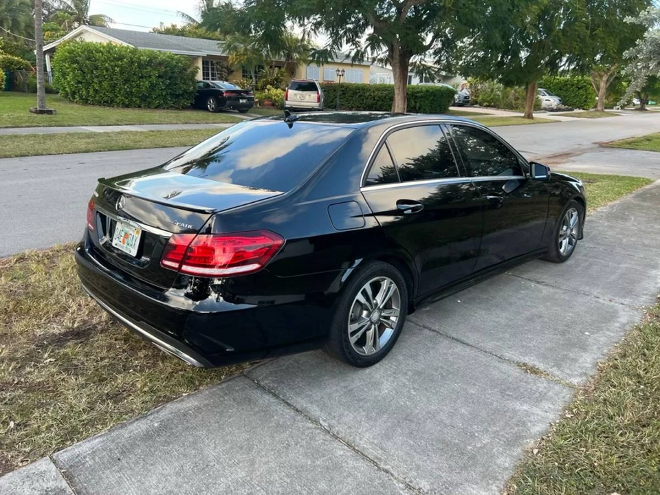 2016 Mercedes-Benz W212 E-Class - Image 22 of 24