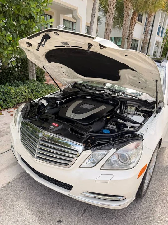 2012 Mercedes-Benz W212 E-Class - Image 9 of 10