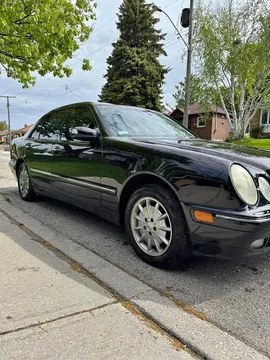 2000 Mercedes Benz E320