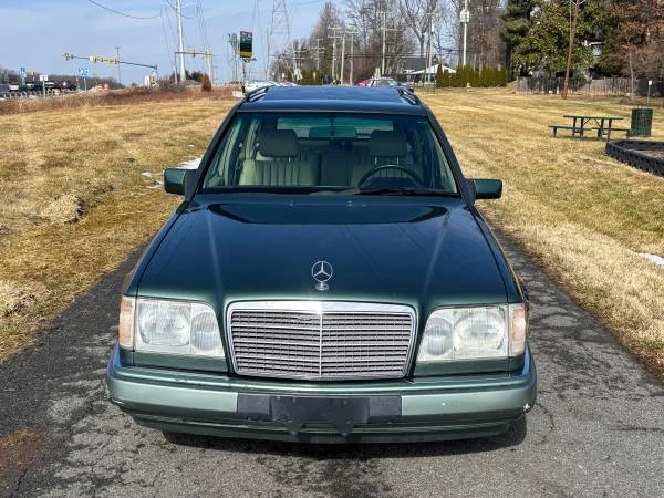 1994 Mercedes-Benz W124 E-Class - Image 2 of 21