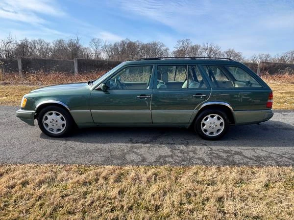 1994 Mercedes-Benz W124 E-Class - Image 8 of 21