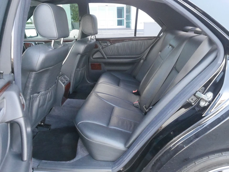 1996 Mercedes-Benz W210 E-Class - Image 13 of 14