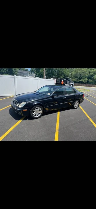 2009 Mercedes-Benz W211 E-Class - Image 4 of 4