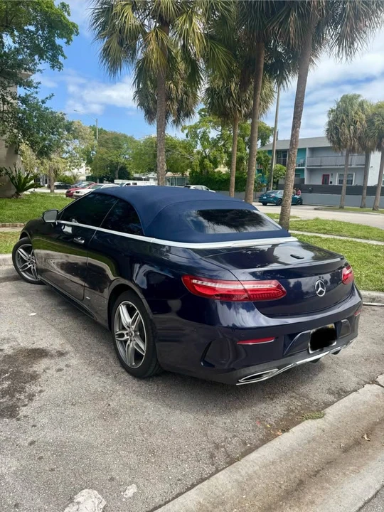 2018 Mercedes-Benz C207/A207 E-Class Coupe & Convertible - Image 9 of 10