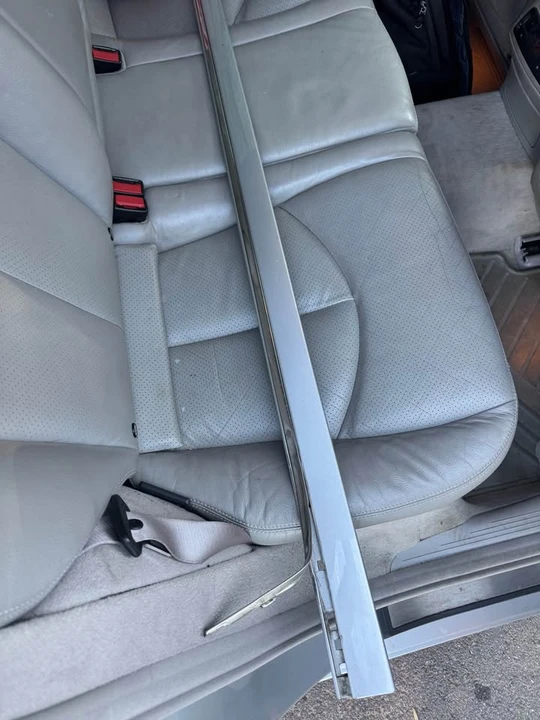 Mercedes-Benz 500E & E500 - Image 7 of 8
