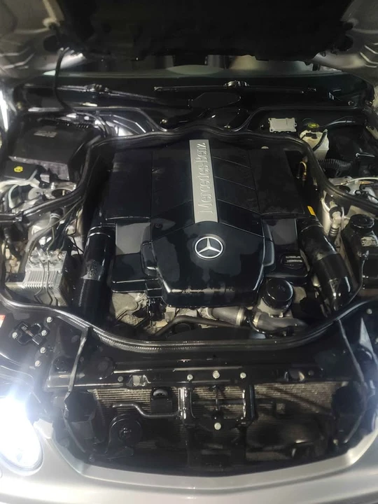 2003 Mercedes-Benz W211 E-Class - Image 9 of 10