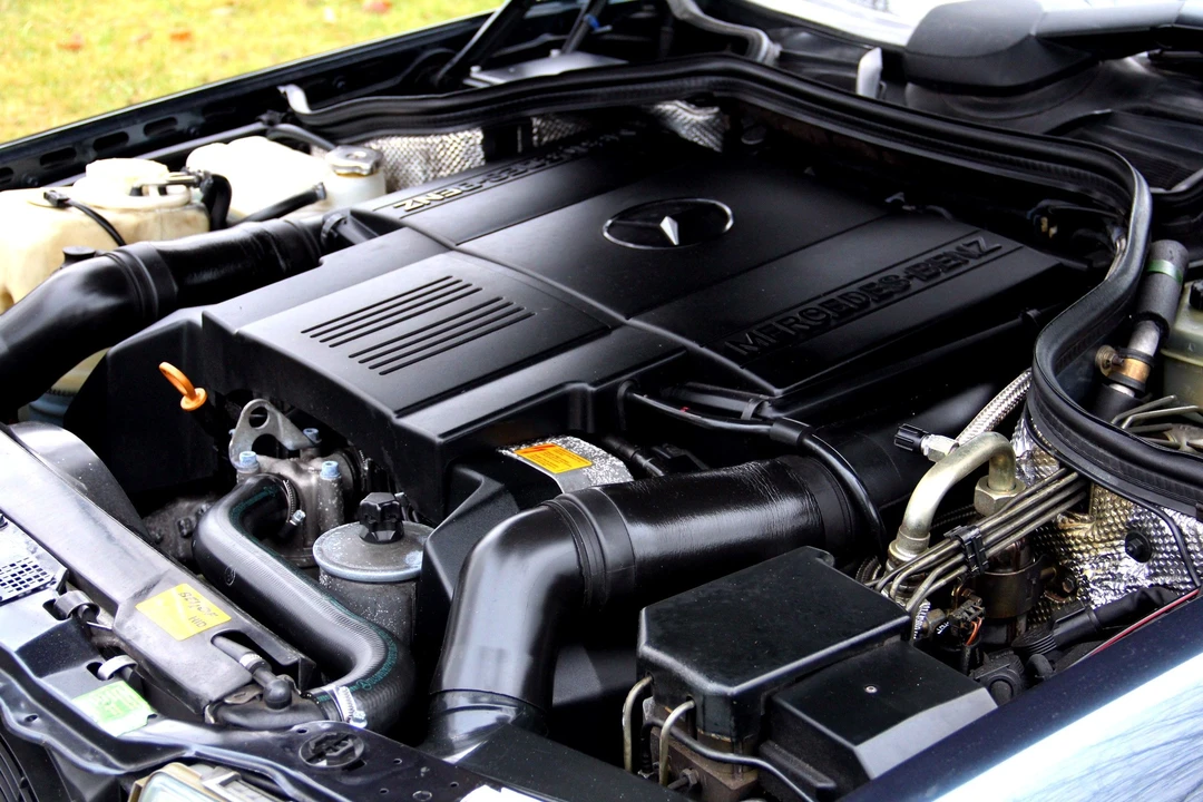 Mercedes-Benz 500E & E500 - Image 21 of 23