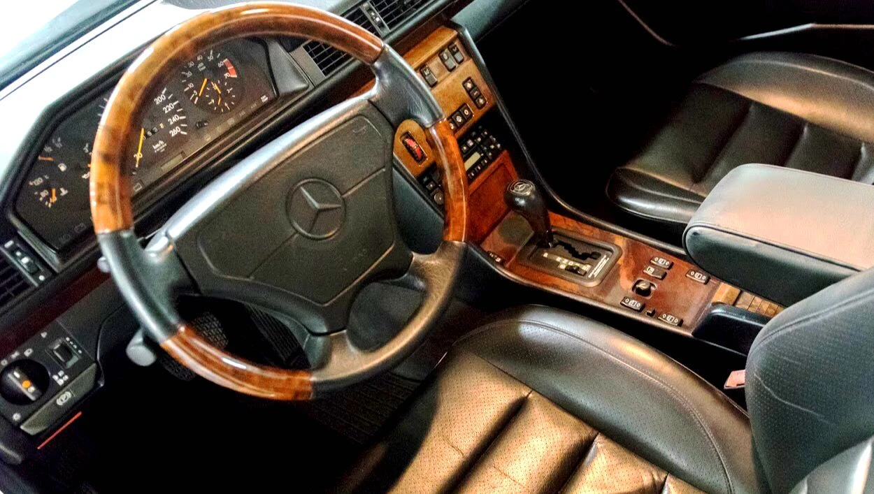 Mercedes-Benz 500E & E500 - Image 9 of 25