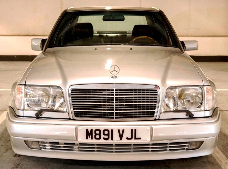 Mercedes-Benz 500E & E500 - Image 5 of 25