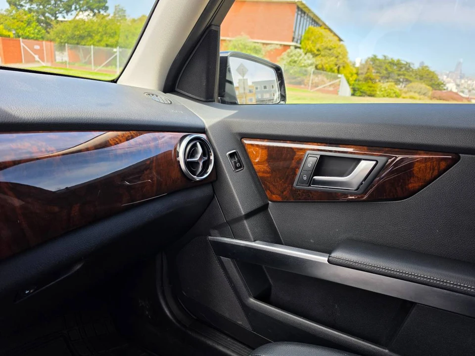 2015 Mercedes-Benz GLK-Class - Image 9 of 12