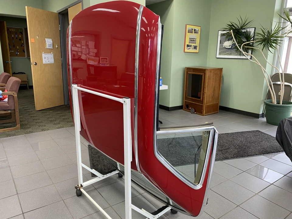 Parts & Memorabilia Bodywork - Image 3 of 31