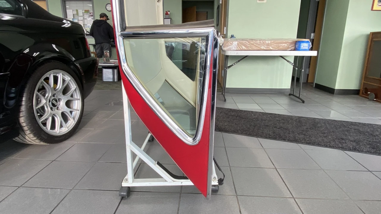 Parts & Memorabilia Bodywork - Image 13 of 31