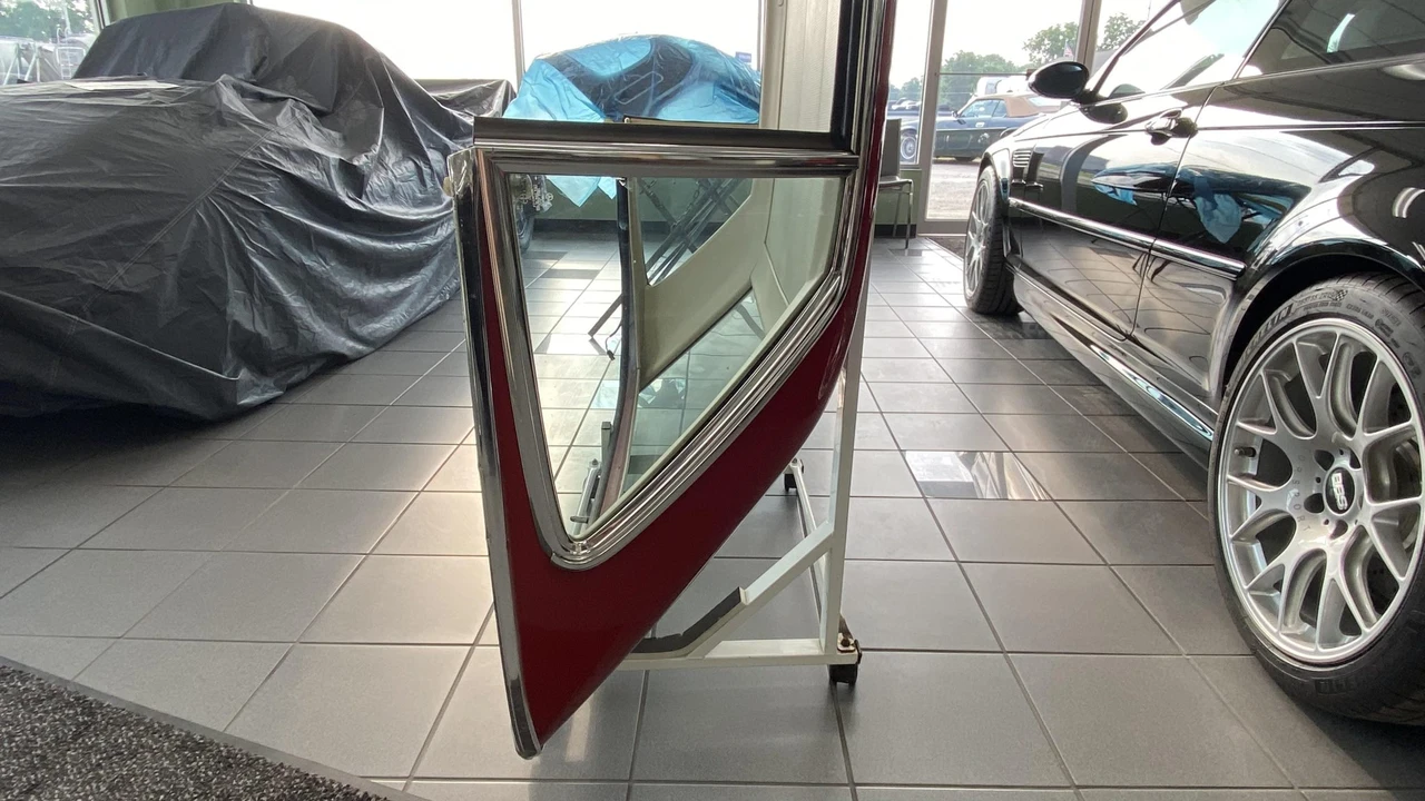 Parts & Memorabilia Bodywork - Image 11 of 31