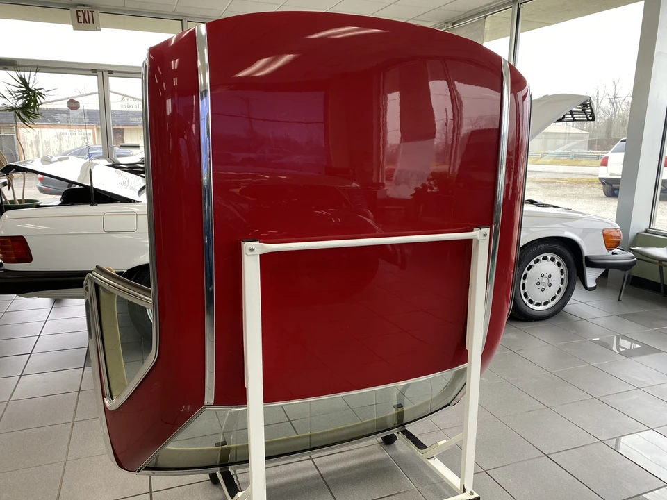 Parts & Memorabilia Bodywork - Image 8 of 31