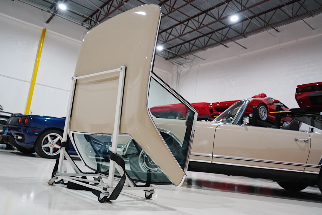 Parts & Memorabilia Bodywork - Image 3 of 31