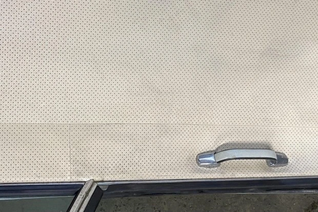 Parts & Memorabilia Bodywork - Image 3 of 4