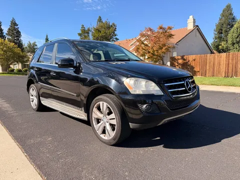 2011 Mercedes-Benz M-Class 4MATIC