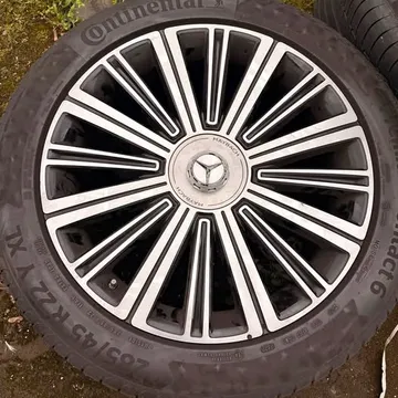 Maybach 22 Inch Wheels With Continental Tires