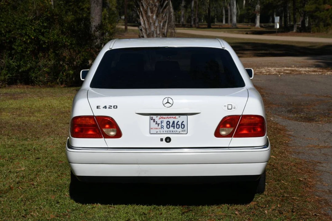 1997 Mercedes-Benz W124 E-Class - Image 19 of 24