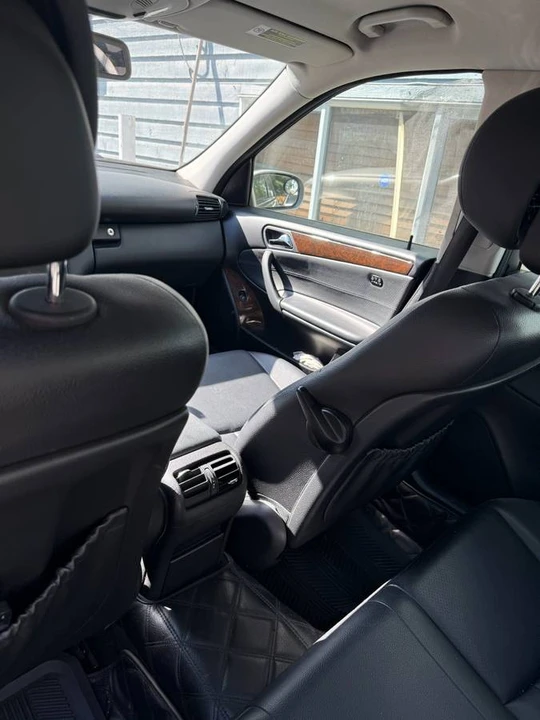 2007 Mercedes-Benz W203 C-Class - Image 6 of 16