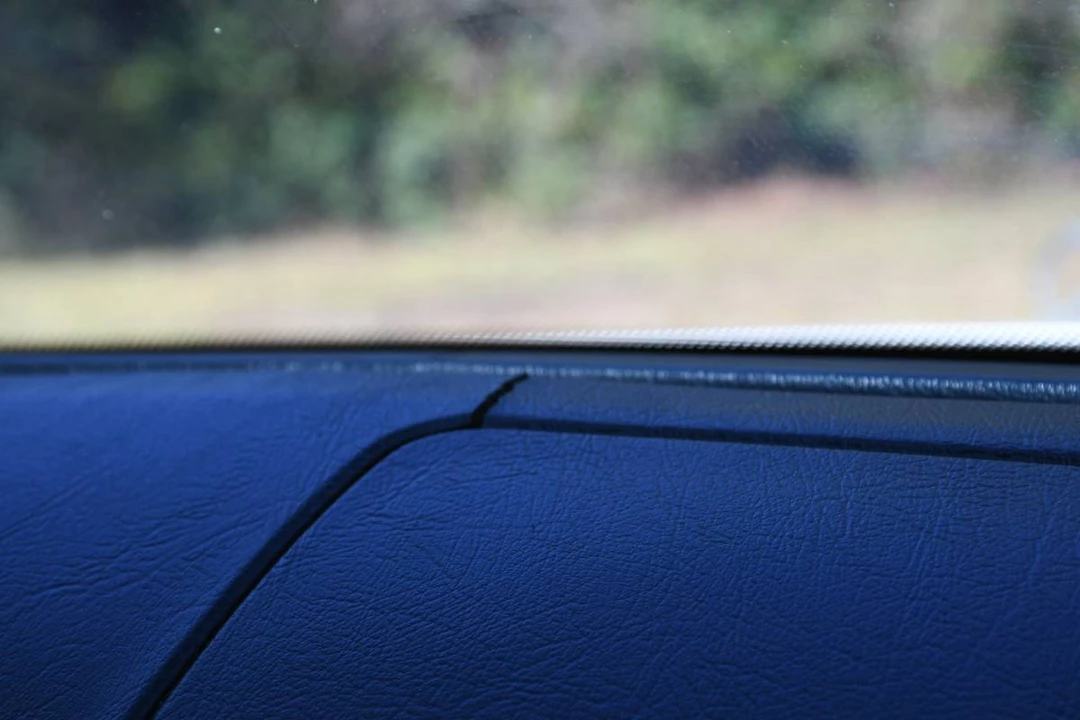 1997 Mercedes-Benz W124 E-Class - Image 14 of 24