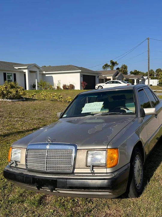 1990 Mercedes-Benz W124 E-Class - Image 3 of 9