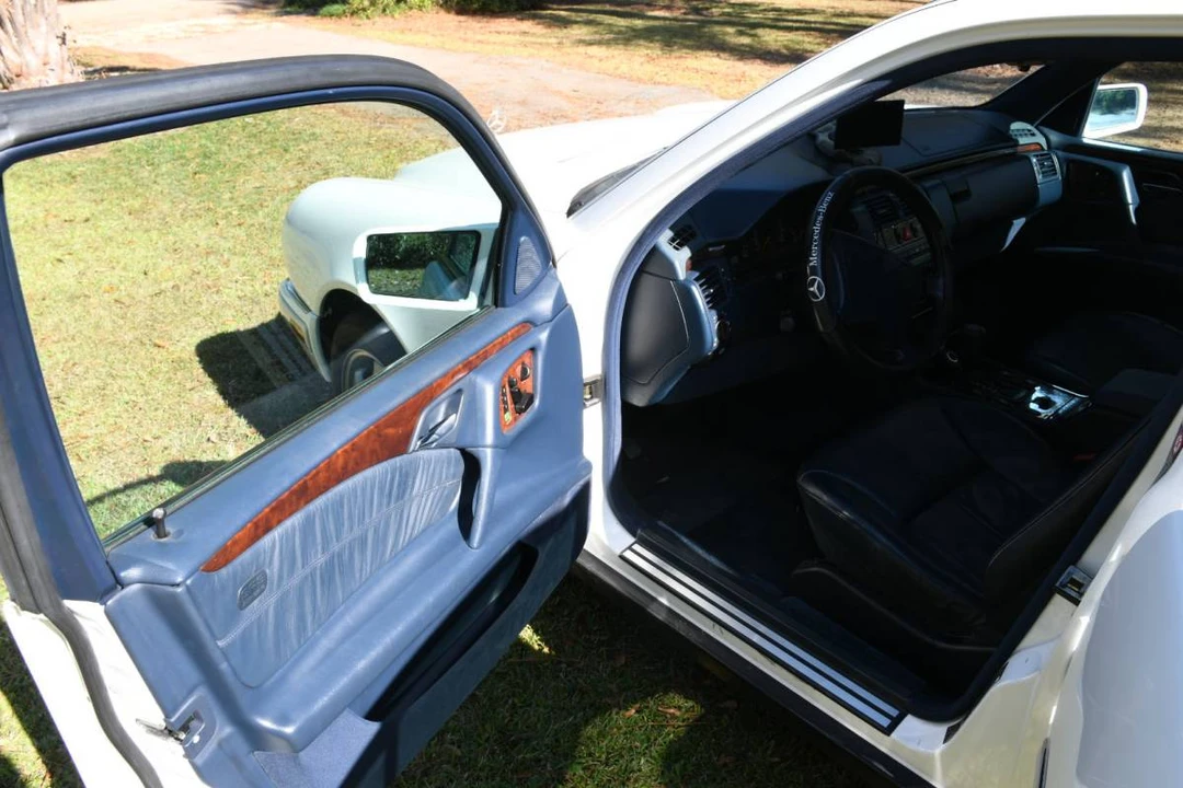 1997 Mercedes-Benz W124 E-Class - Image 7 of 24