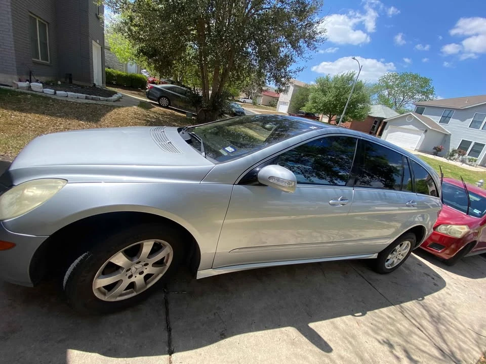 2009 Mercedes-Benz W251 R-Class - Image 2 of 5