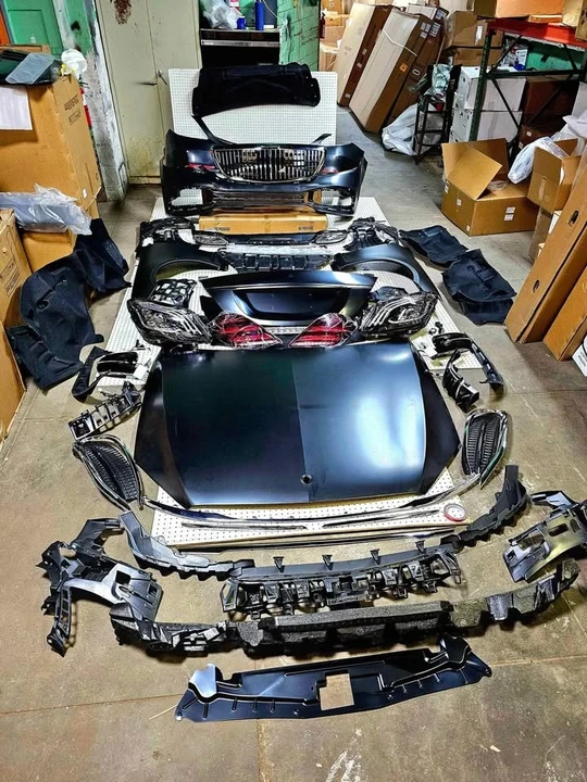 2007 Parts & Memorabilia Bodywork - Image 3 of 10
