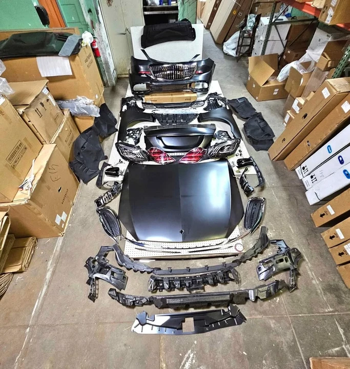 2007 Parts & Memorabilia Bodywork - Image 6 of 10