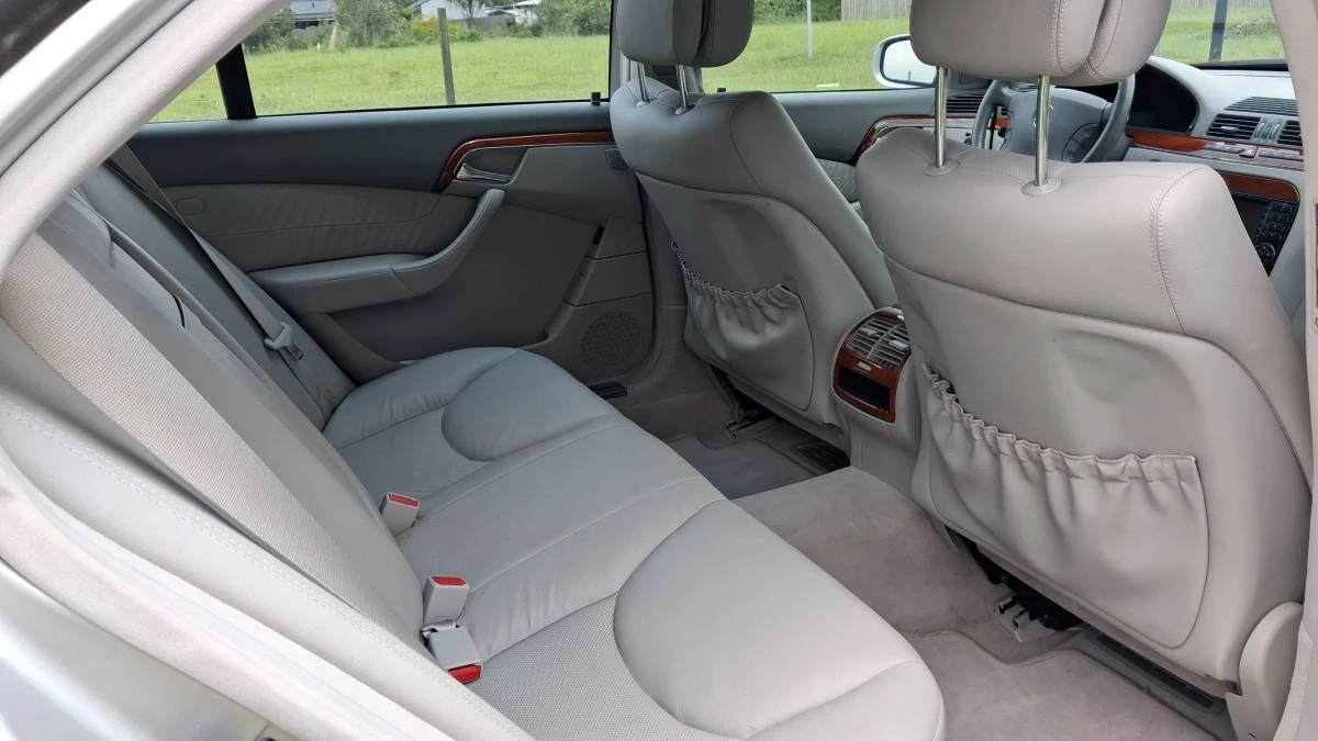 2004 Mercedes-Benz W220 S-Class - Image 15 of 24