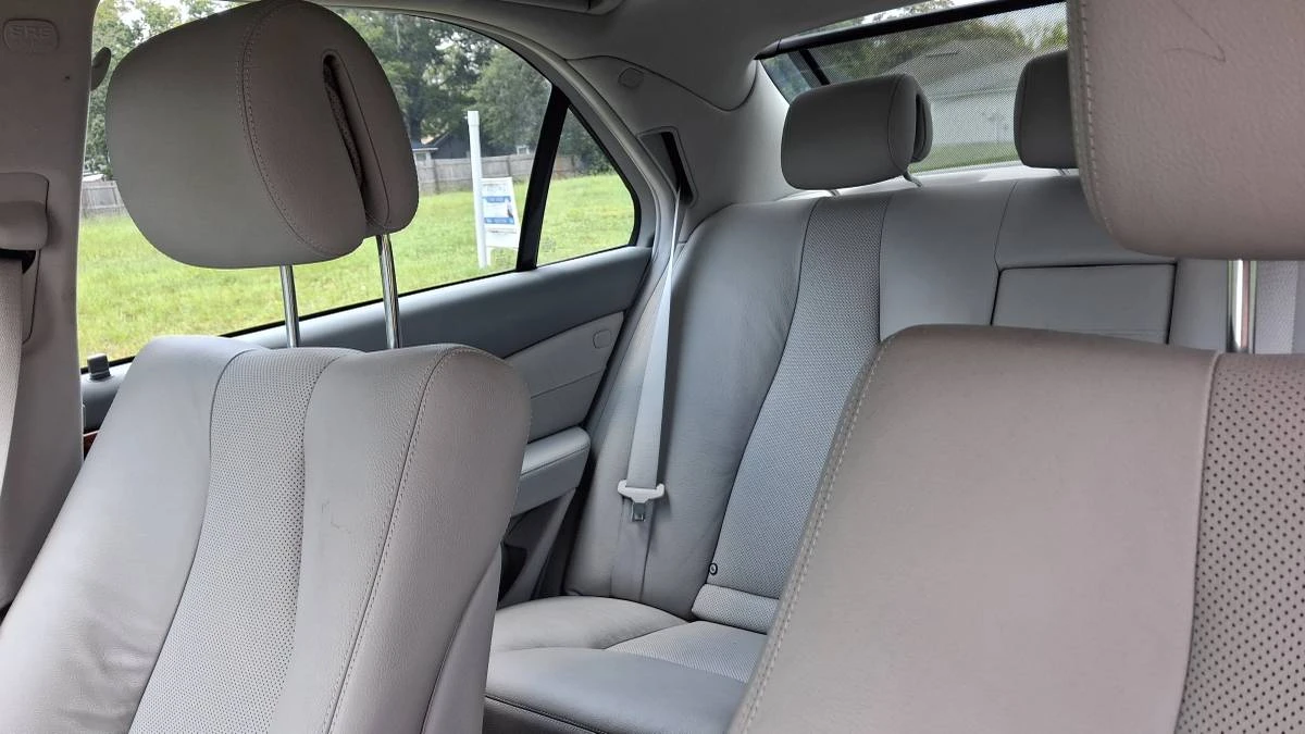 2004 Mercedes-Benz W220 S-Class - Image 24 of 24