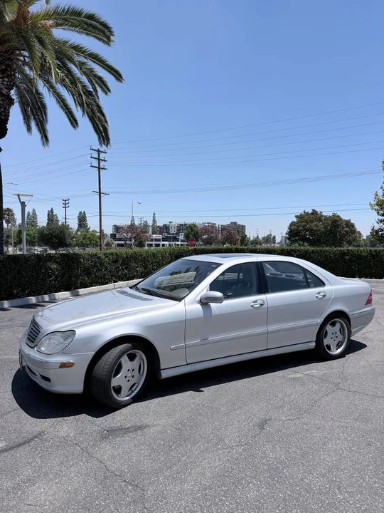 2001 Mercedes-Benz W220 S-Class - Image 2 of 15