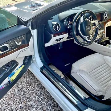 2013 Mercedes-Benz SL 550 Convertible