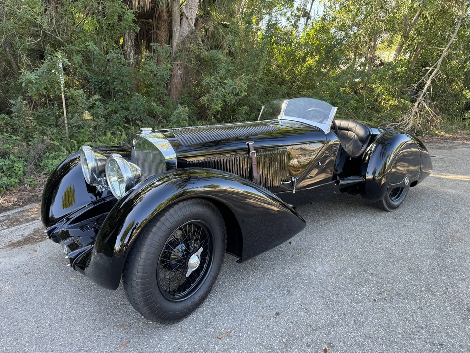 Mercedes-Benz - Image 12 of 31