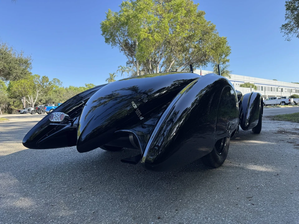 Mercedes-Benz - Image 19 of 31
