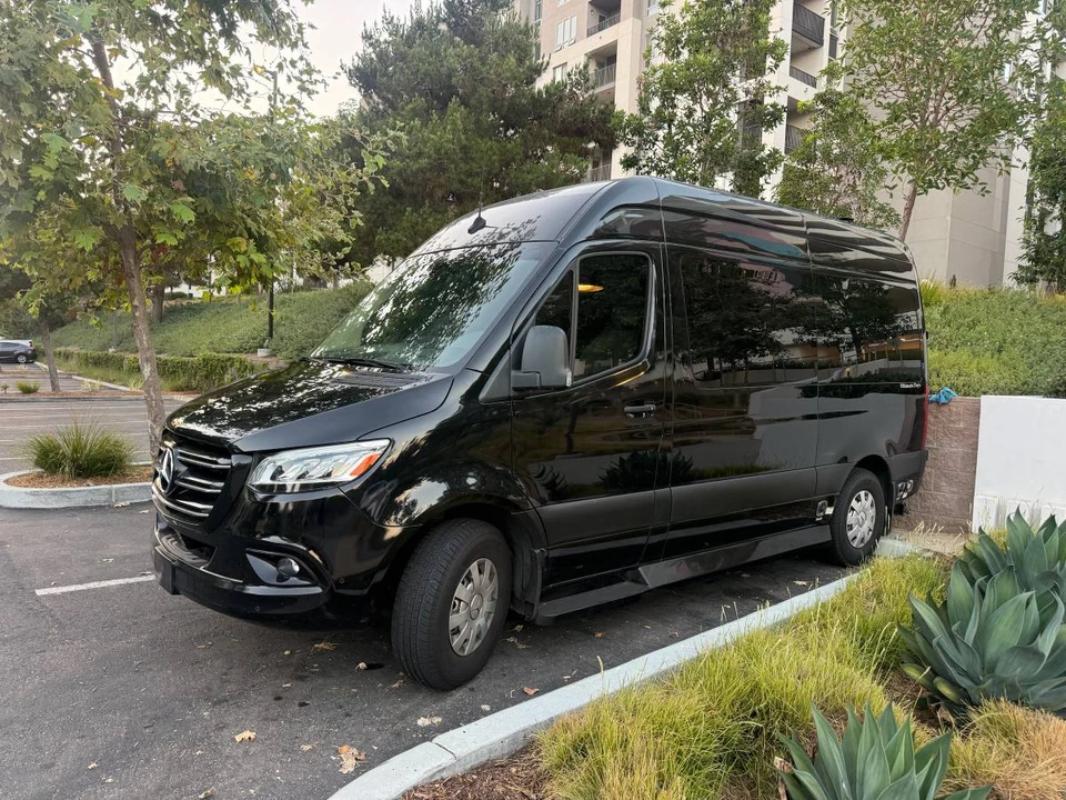 2022 Mercedes-Benz VS30 Sprinter - Image 5 of 21