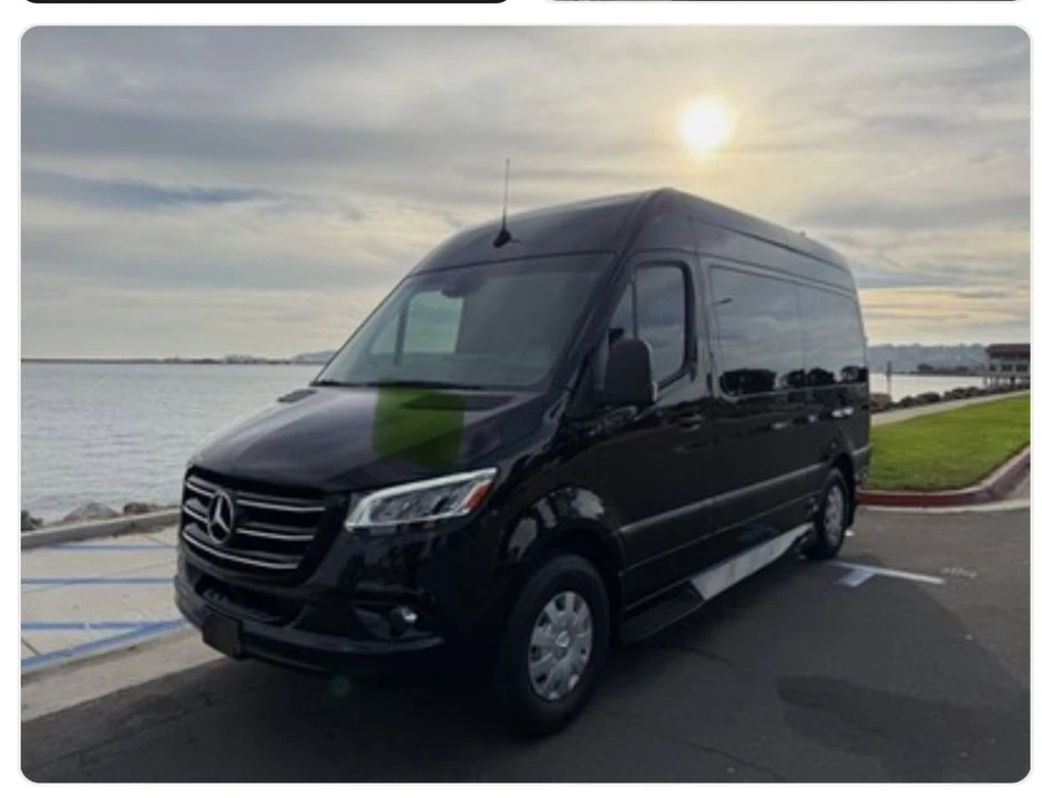 2022 Mercedes-Benz VS30 Sprinter - Image 2 of 21