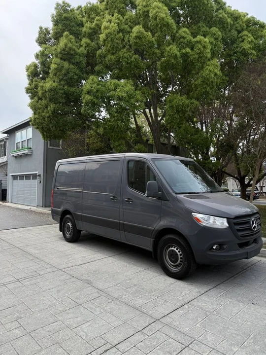 2019 Mercedes-Benz VS30 Sprinter - Image 2 of 12